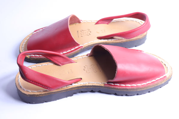 Pabloski Menorquina Pure Leather Girls Sandals Red Size EU 30 Condition 9.5/10