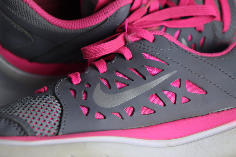 Nike Flex Run Girls Size EU 33.5 Condition 9.5/10