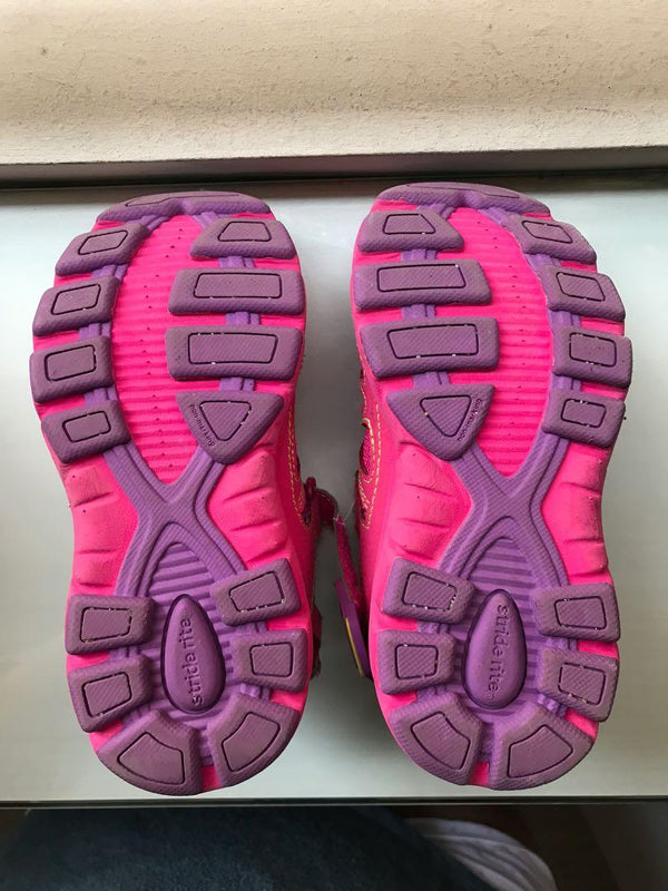 Stride-Rite Memory foam Girls Sandals Size EU 24 Condition 9.5/10